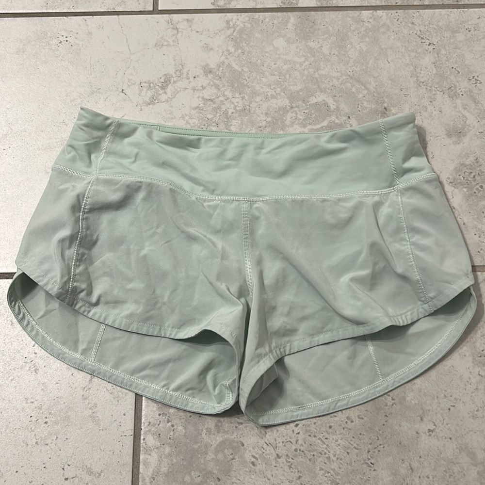 lululemon speed up shorts 2.5’
